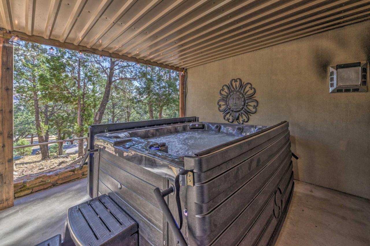 Roomy Ruidoso Retreat With Deck, Grill, And Mtn Views! Luaran gambar